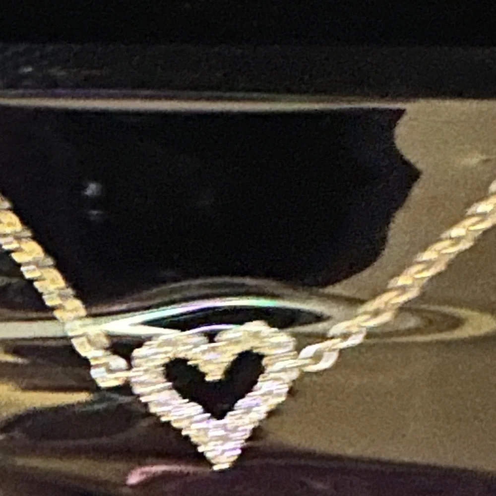 NIB - .5 ctw Heart Moissanite Bracelet.  Retail $850.00